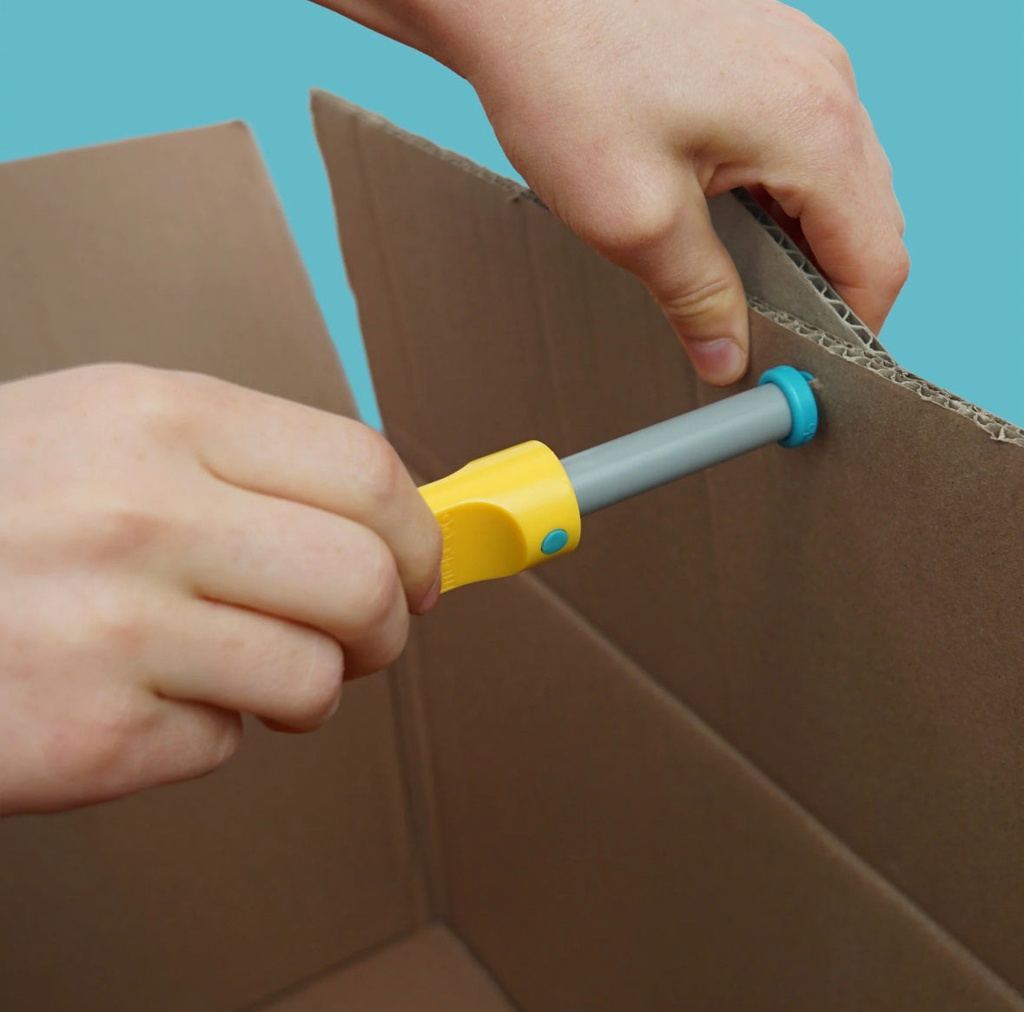 SCRU-DRIVER | Upcycled Cardboard Construction Tool