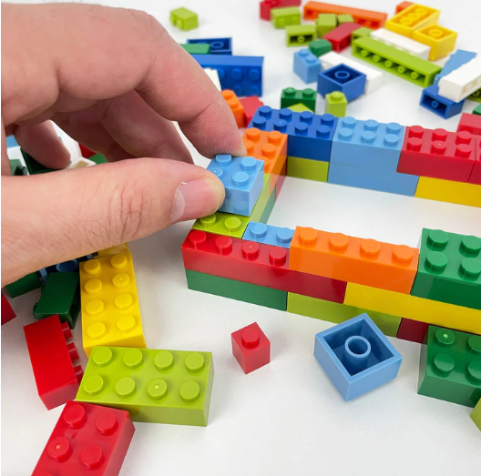 Small Construction Blocks - 2.3kg (Multi-Coloured)