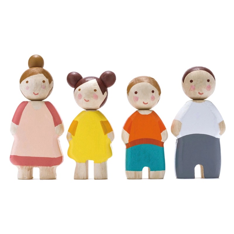 Wooden Family of Four