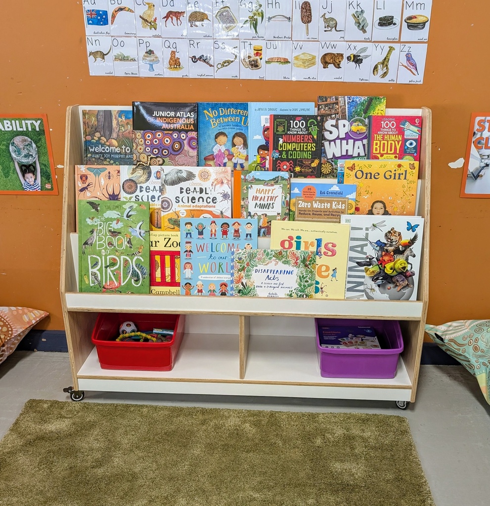 Sloping Bookshelf with Castors