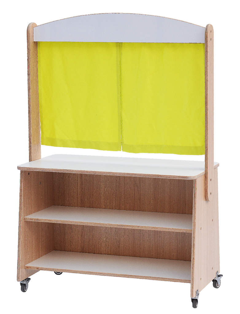 Play Market and Puppet Theatre